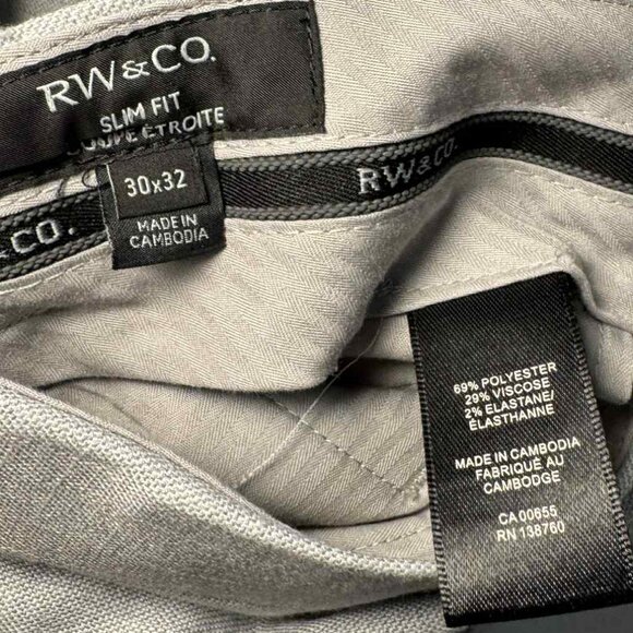 RW&CO. Light Grey Two-Piece Suit - 36R & 30x32 - Picture 13 of 13